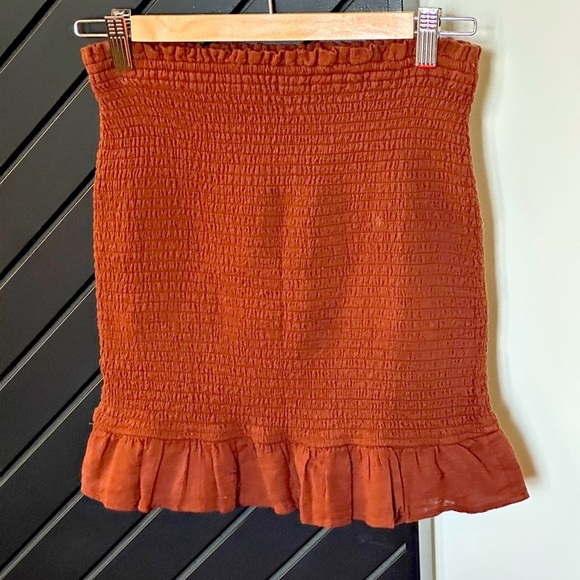 Abercrombie and Fitch smocked mini skirt. Size S. - Picture 1 of 3